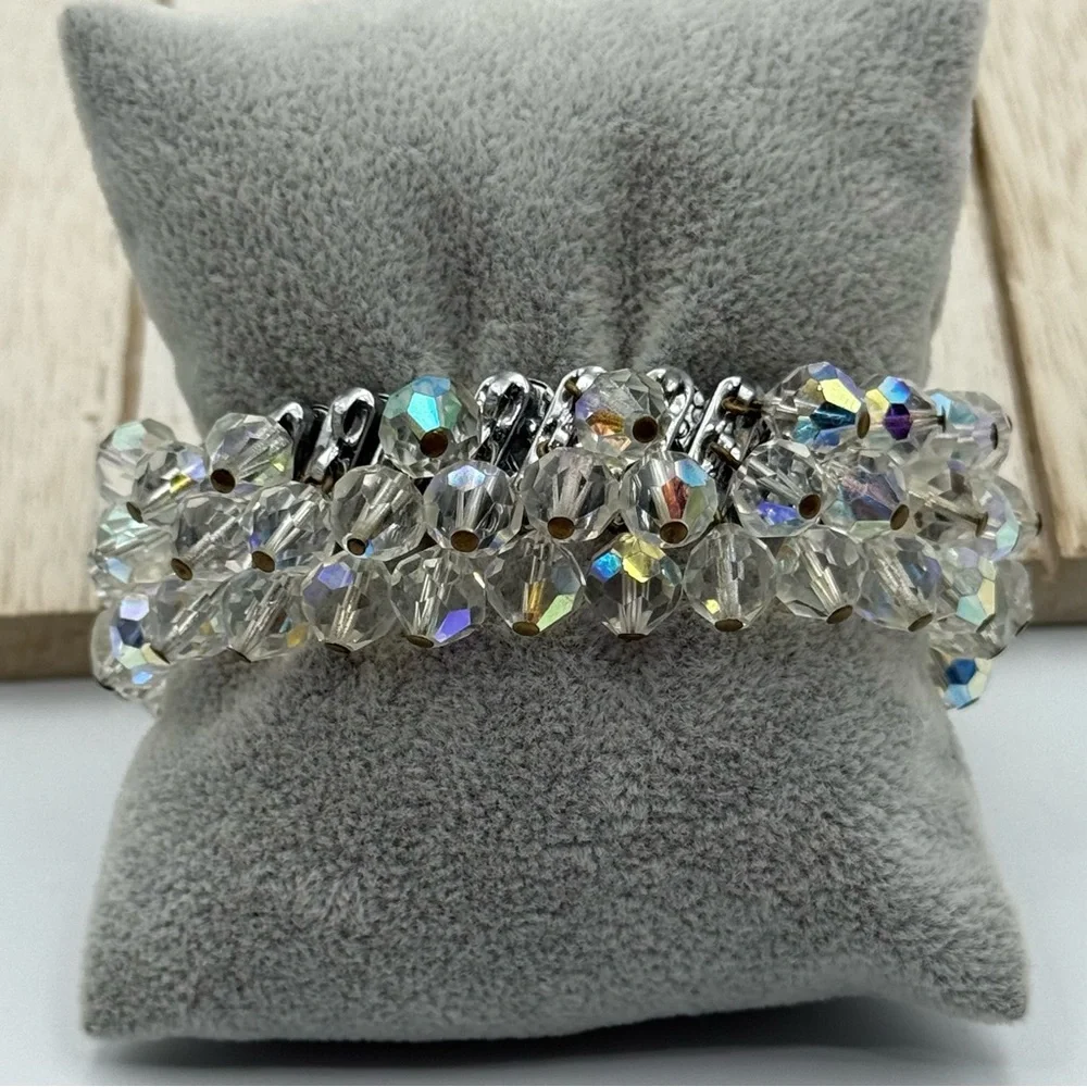 Elegant Silver tone glass Crystal cha cha Bracelet - Picture 2 of 5